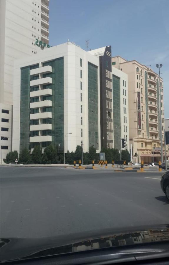 Al Abbas Tower Apartment Manama Exterior photo