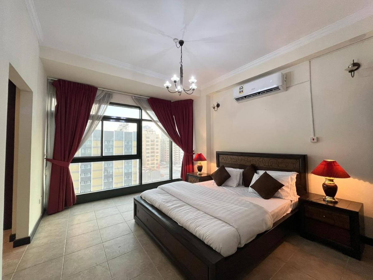 Al Abbas Tower Apartment Manama Exterior photo